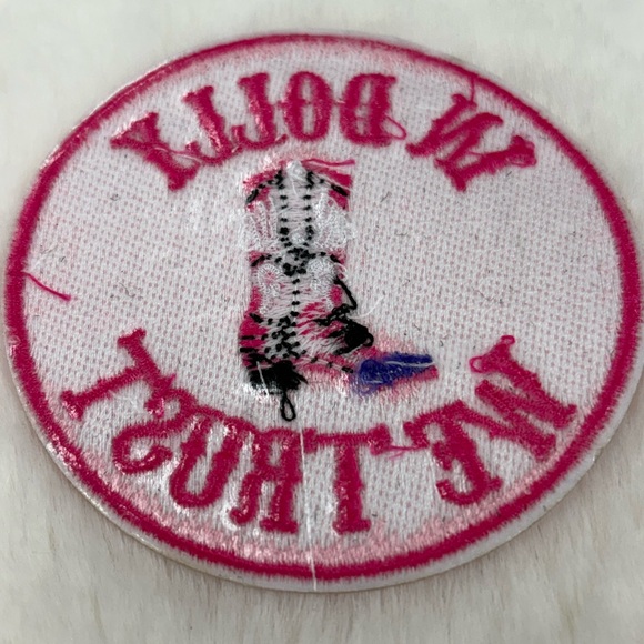 IN DOLLY WE TRUST 🩷 patch - Picture 5 of 7